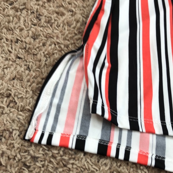 Robert Louis Black and Salmon Striped Tunic 1X - Picture 6 of 8